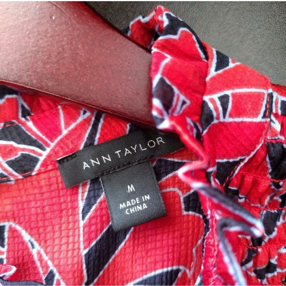 Ann Taylor Red and Black Ribbed Top with Mandarin Collar